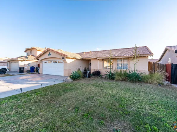 678 Desert Willow St, Imperial, CA 92251