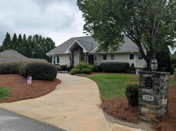 118 Saint Andrews Blvd, Campobello, SC 29322