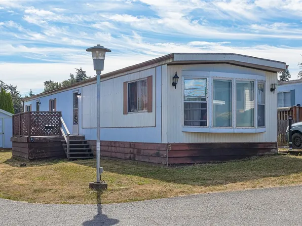 124 Cooper Rd #5, New Songhees 1a, BC V9A 7B3