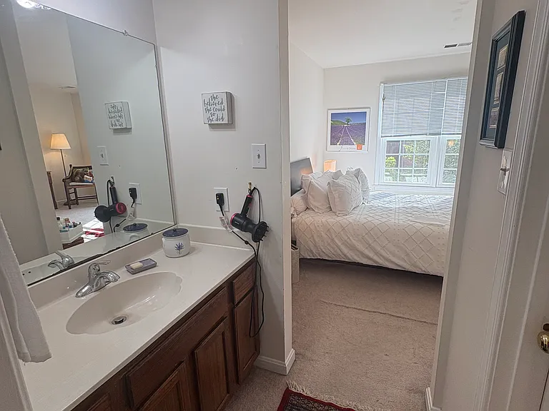 2437 McCormick Rd — Photo 10
