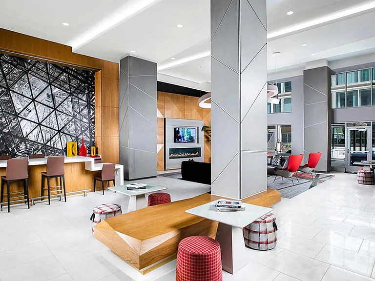 Modern on M — Photo 29
