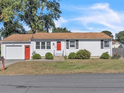 16 Ontario St, West Warwick, RI, 02893
