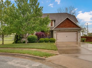 3608 N Wakefield Dr, Ozark, MO 65721