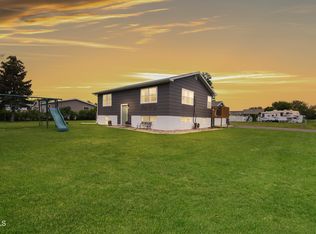 3719 3rd Ave E, Williston, ND 58801