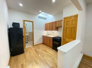 846 Saint Johns Pl #2B, Brooklyn, NY 11216