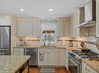 8 Orchard Dr, Tilton, NH 03276