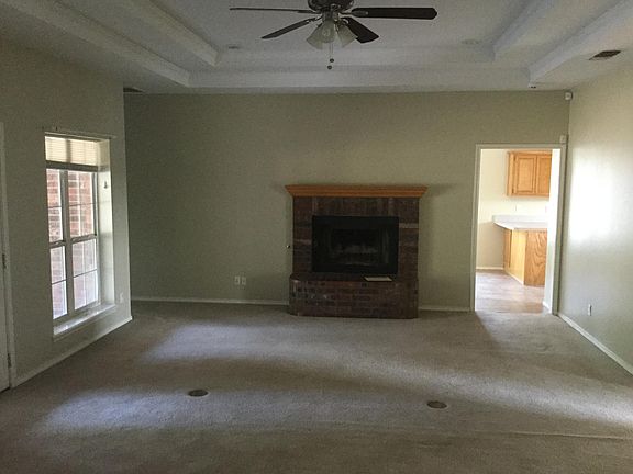 3rd image of 5901 Sheffield Dr