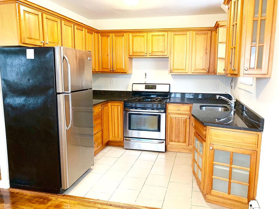 1st image of 6954 De Costa Ave