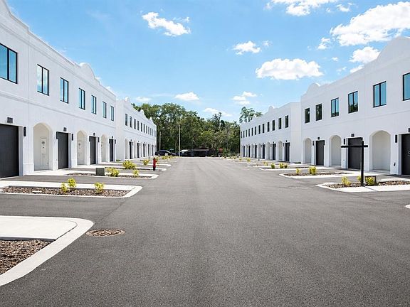 4th image of 4341 CAMBIO GARDENS COURT