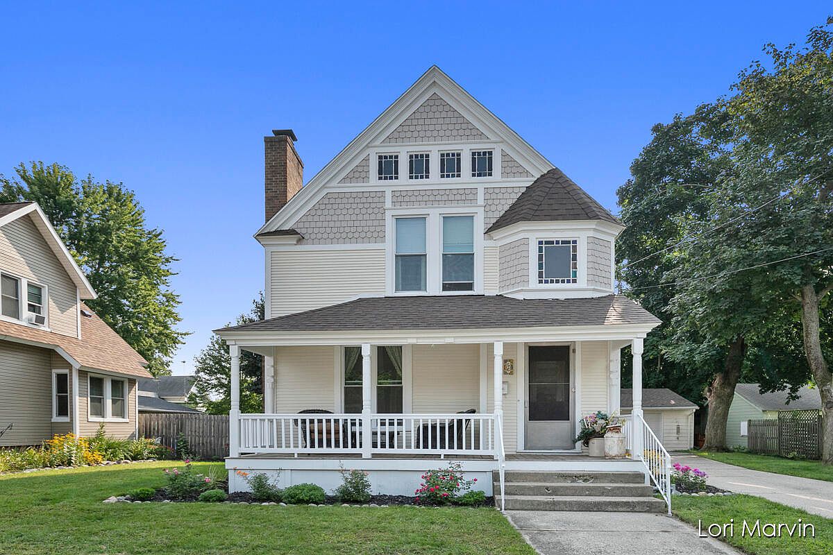 56 Washington St, Sparta, MI 49345 Zillow