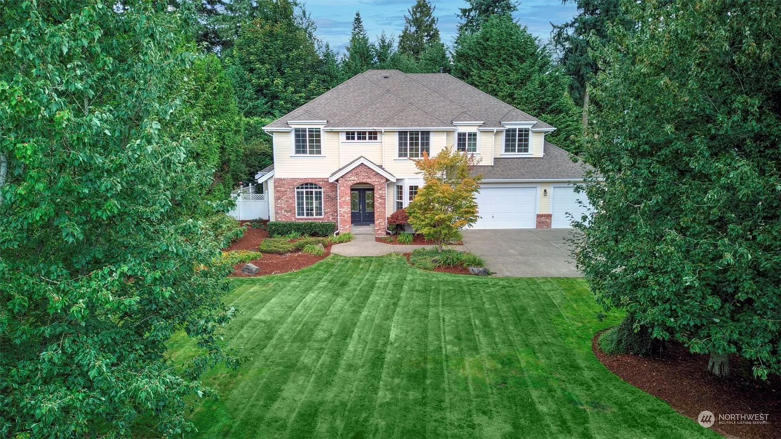 20622 SE 162nd Way photo 1