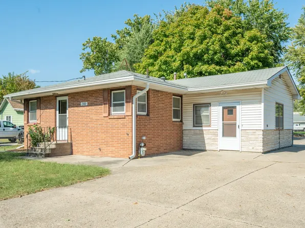 2408 E Sheridan Ave, Des Moines, IA 50317