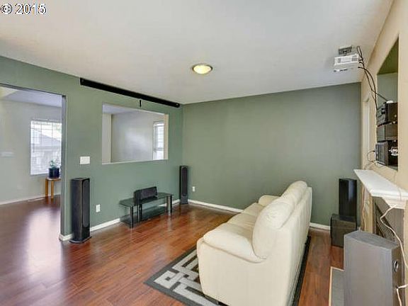 5th image of 161 NE Danbury Ave