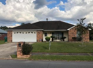 3273 Stonegate Cir, Gautier, MS 39553