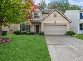 405 Rook Rd, Charlotte, NC 28216