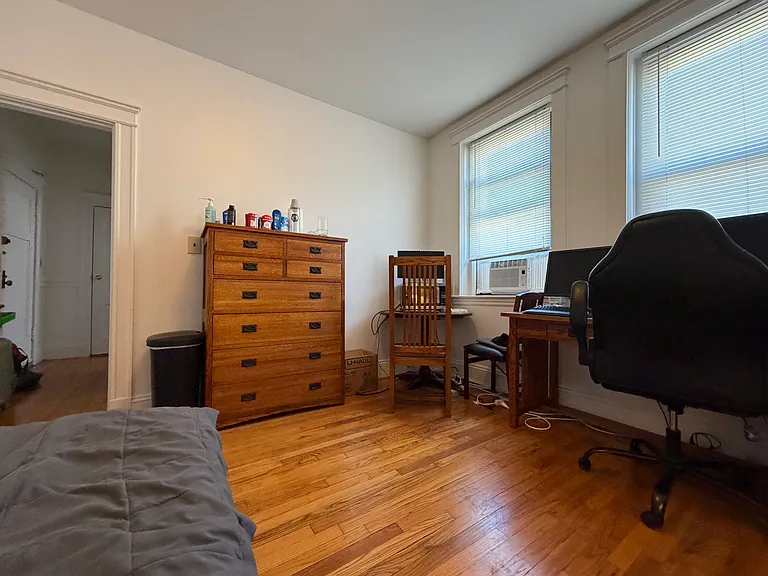 69 Quint Ave #6 — Photo 3