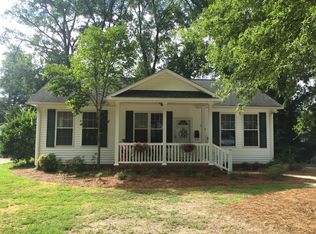 303 Janeway, Greenwood, SC 29649