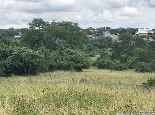 562 Curvatura, New Braunfels, TX 78132