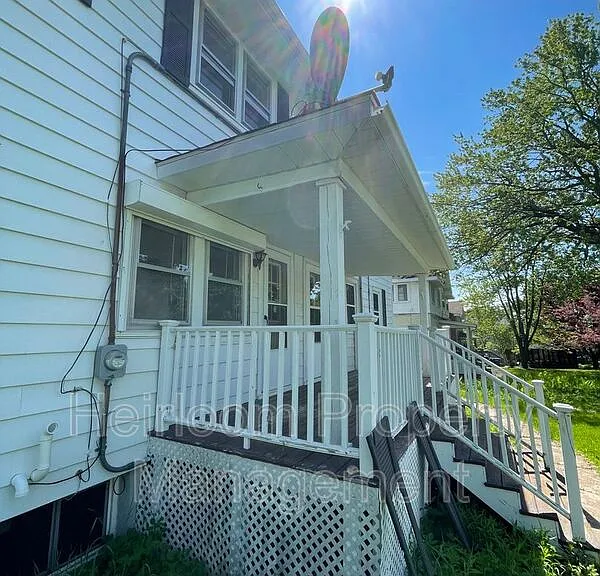 104 Morley Pkwy — Photo 5