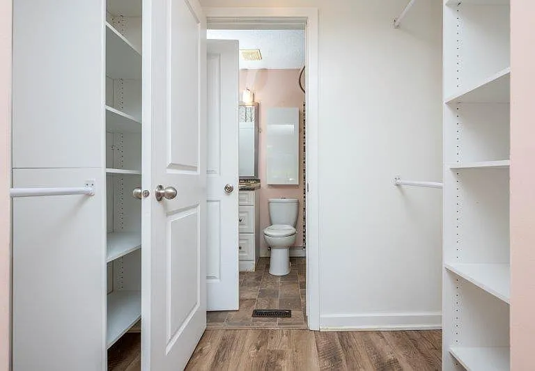 200 Brookpark Dr SW #1213 — Photo 1