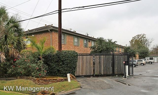 2nd image of 4503 Werner St APT 19