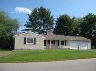 5 Stevens Rd, North Hampton, NH 03862