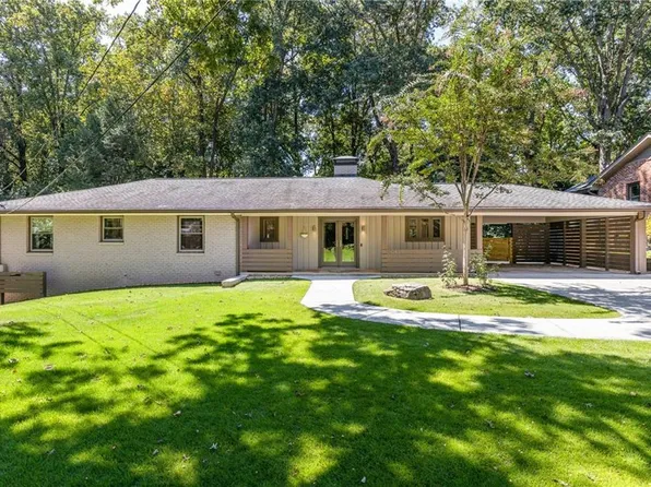 1104 Mason Woods Dr, Atlanta, GA 30329
