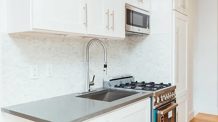 Rented by Nooklyn NYC LLC | media 42