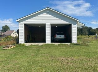 74 Airport Rd, North Haverhill, NH 03774