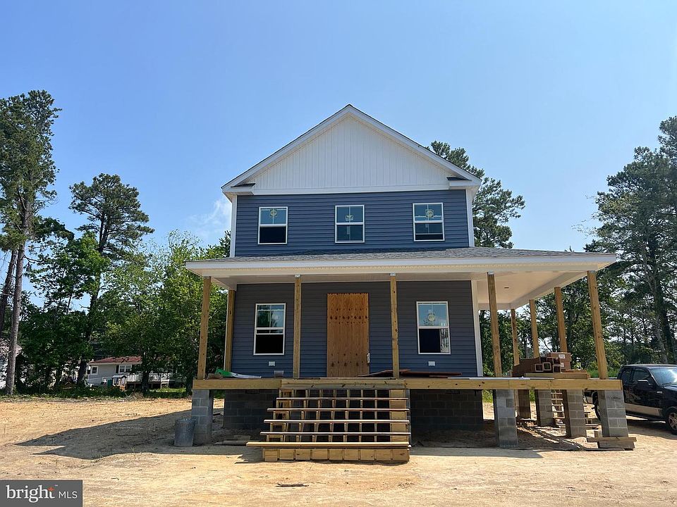 1st image of 7919 East Side