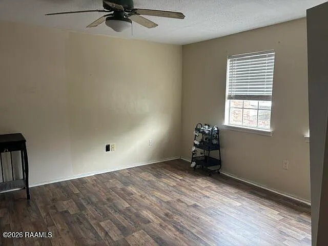 1312 Dulles Dr #D — Photo 15