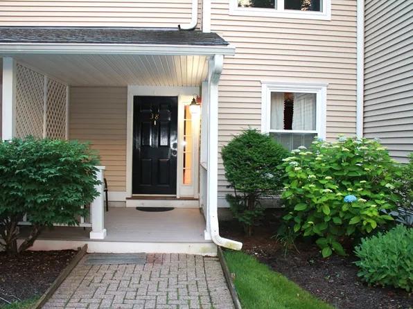 38 Hammond Pl #38, Woburn, MA 01801