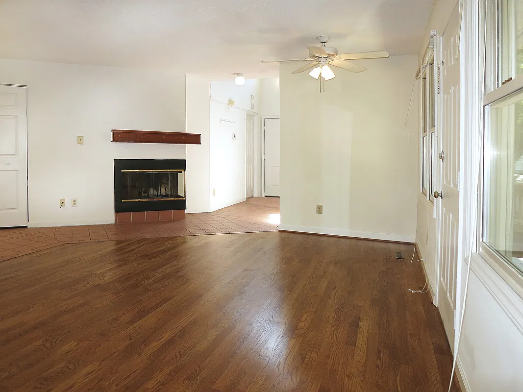 4 bed, 3.5 bath, 1408 sqft, $2,895 — Photo 3