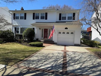 1524 Maeder Avenue, Merrick, NY, 11566