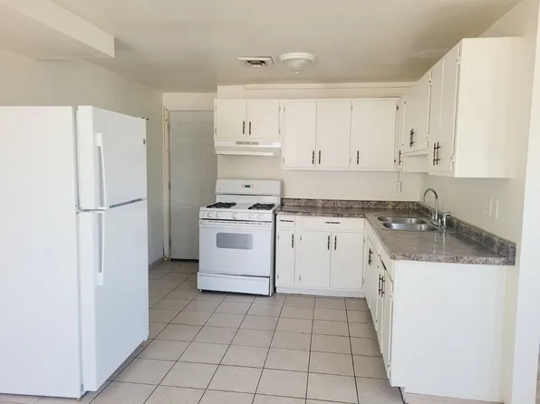 707 St Paul Rd - 5, 707 Saint Paul Rd, Grand Island, NE 68801