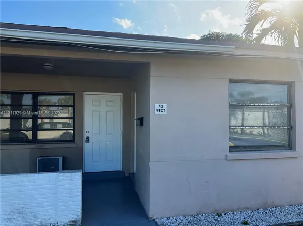 43 SW 10th St #1-2, Dania, FL 33004