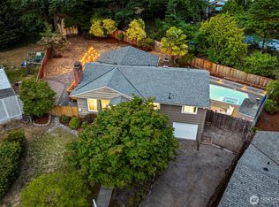 17330 1st Ave NW, Shoreline, WA 98177