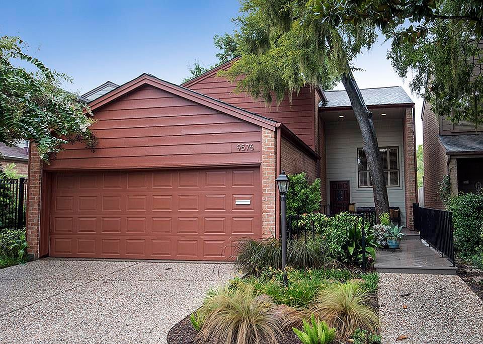 1st image of 9576 Longmont Dr
