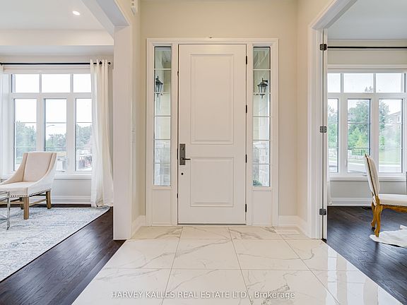 2nd image of 6 Dennis Reed Ct