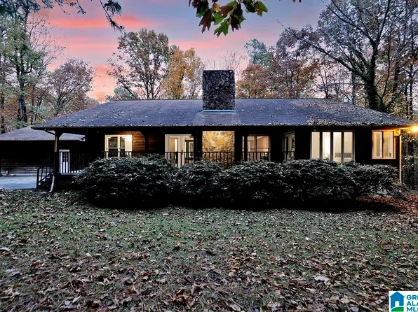 750 Mountain Dr, Anniston, AL 36206