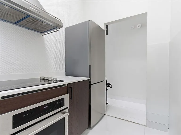 56 Calle F Rdg #4 — Photo 5