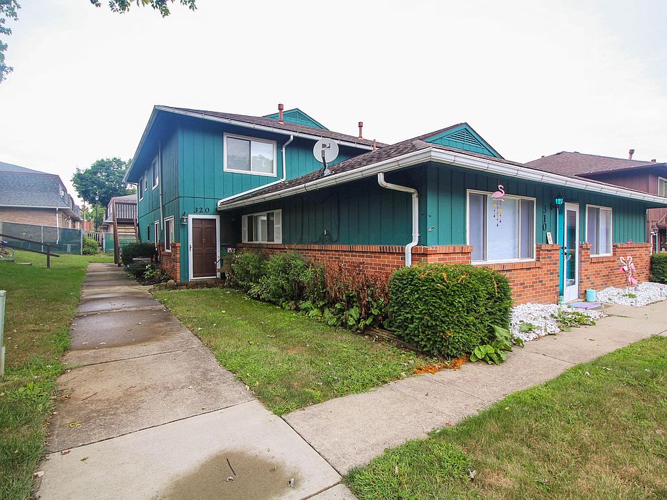 1st image of 320 River Oaks Dr