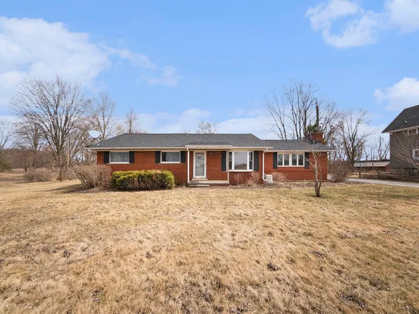 10765 Hitchingham Rd, Milan, MI 48160