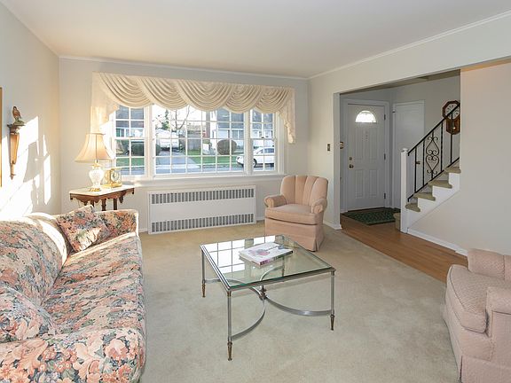 3rd image of 57 Fordham Ave