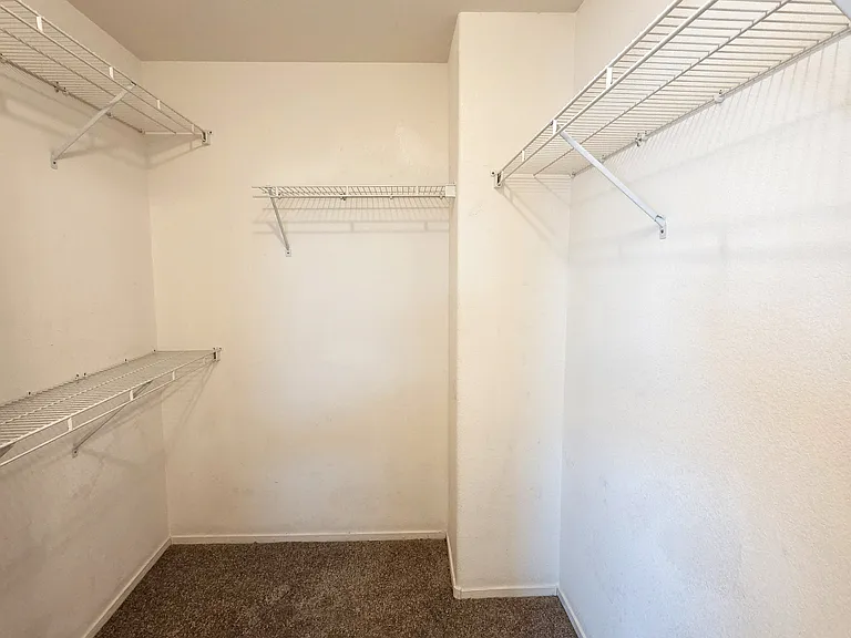 3114 Crownline Ct — Photo 12