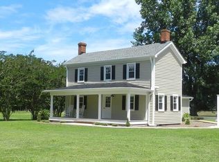 371 Cricket Hill Rd, Hudgins, VA 23076