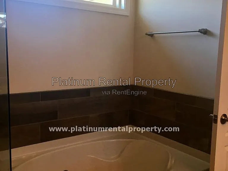 2398 Calistoga Ct — Photo 2