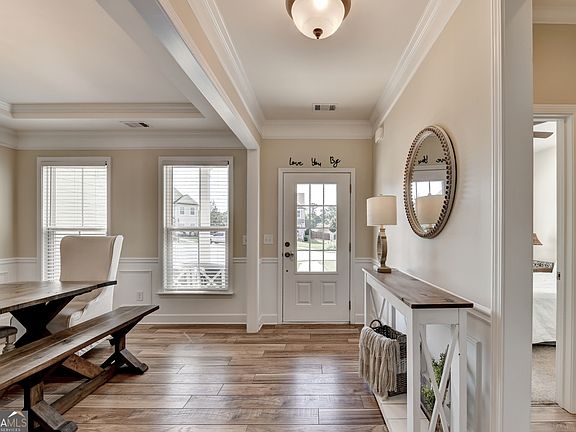 3rd image of 6015 Cedar Wood Ct