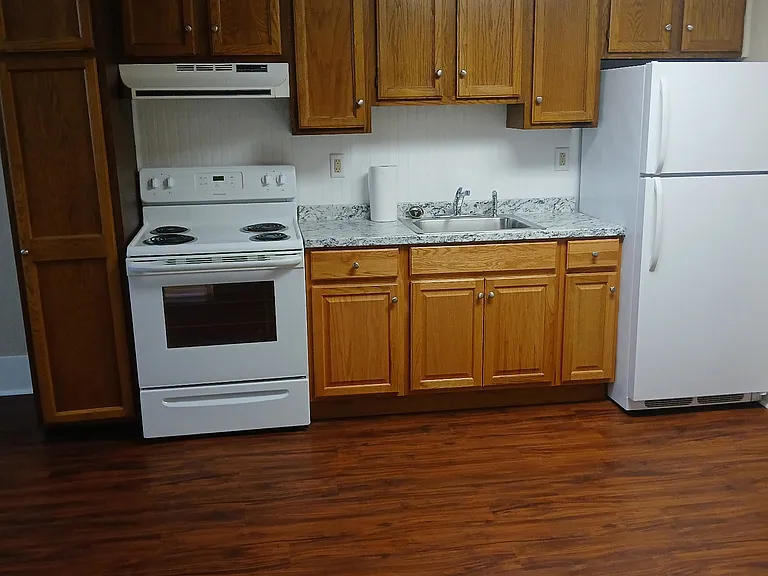 78 W Green St #1A — Photo 2