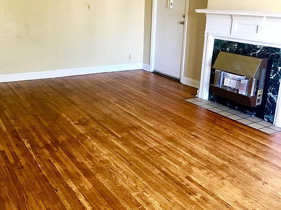 Living room 1